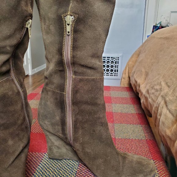 Falchi By Carlos Falchi Tall Brown Suede Wedge Boots - Picture 5 of 7